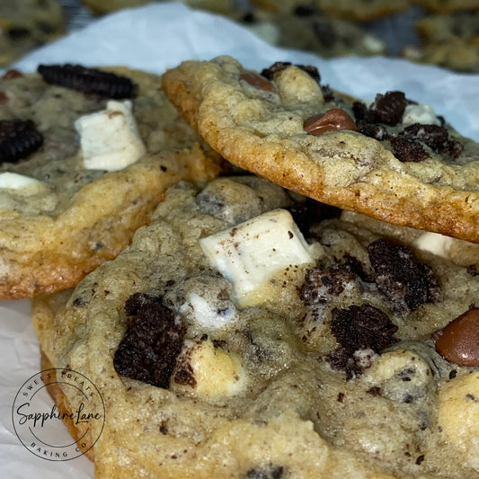 Cookies & Cream Chocolate Chip Cookies